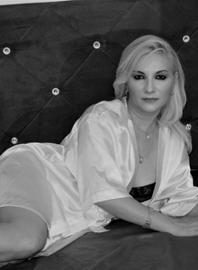 LadyJanine photo 4947407 thumbnail