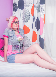 PrettyandNaug photo 1590760 thumbnail