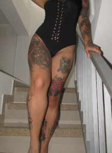 AnnaClark Black photo 2683231