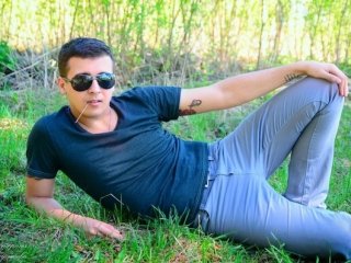 Vitaly123K Cam Room Profile Image