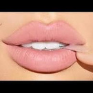 Lips plumping