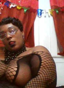 PrettyBlacc photo 3963634 thumbnail