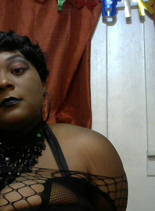 PrettyBlacc photo 3963636 thumbnail