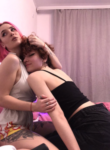 TreshGirls photo 5359628 thumbnail