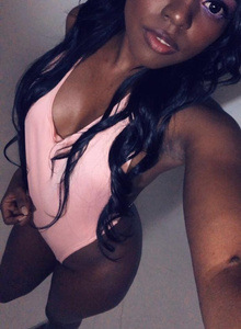 EbonyGoldd Golden happiness photo 3707807