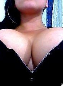 BarbieBigTits photo 3756542 thumbnail