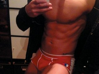 Anonsmiii Cam Room Profile Image