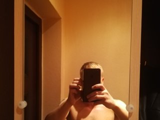 KoT-B-Meshke Cam Room Profile Image