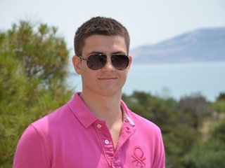 RroslaV2121 Cam Room Profile Image