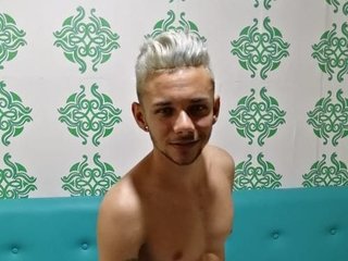 SexTonny28 Cam Room Profile Image