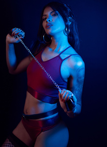 Clara in chains