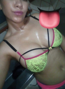 alessa-thomso yo photo 4416183