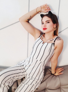 SarahCruz White harmony photo 5150386
