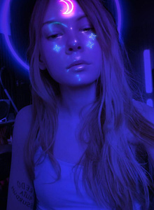 Alice4light it's me photo 4469074