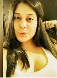 I am a very hot and daring girl. I like sex and fe