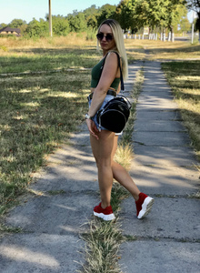 LilySweetGirl walk photo 5479439