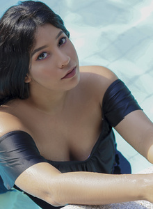 AnnaFigueroa Pool day photo 5085377