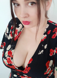 Red-lipstick Selfies photo 4696179