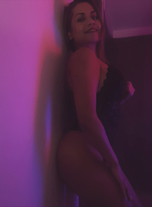 JASMINCRAWFOR PINK photo 4700658
