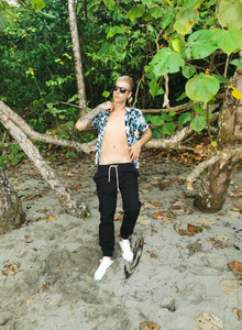 TrisGabrielo photo 5481973 thumbnail