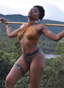 ChloeHotDoll african photo 4786310