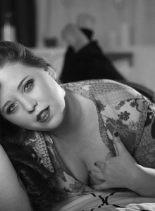 CharmingIssa Issa photo 4806588