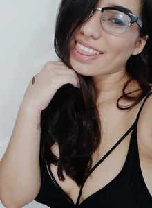 angelasanchez ME! photo 4876524