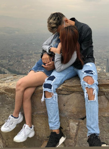 ♥