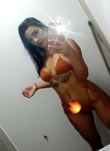 Violetaa- Welcomw to ny room photo 4964175