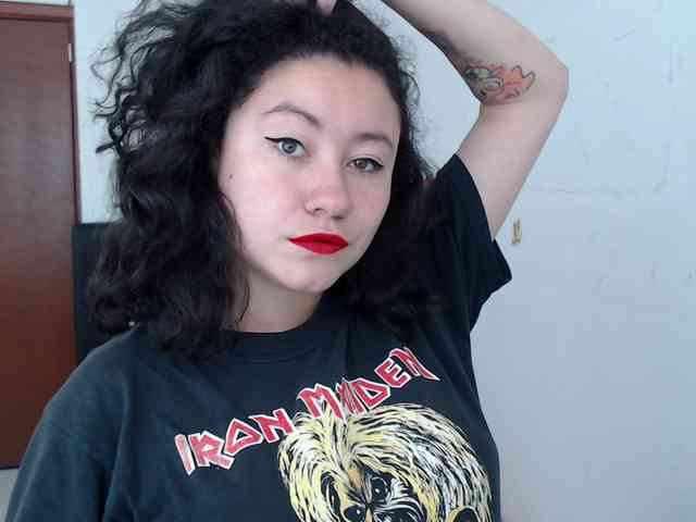 KarinaHorny19