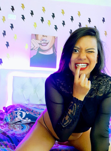 Electra-Heart hola photo 5113209