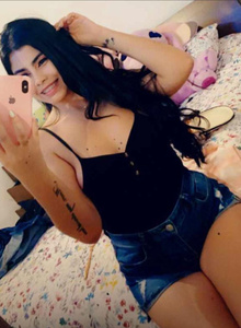 Mia- HELLO! photo 5049901