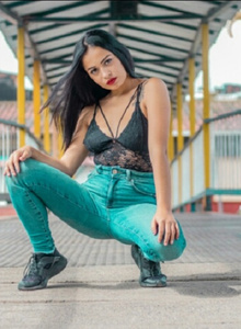 Mia-Taylor My Photos photo 5066151