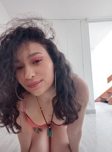 Hanna-mwc photo 5091606 thumbnail