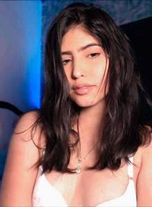 angelicgirl18 yop photo 5094339