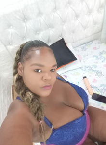 AlondraParra Sexy Me photo 5160167