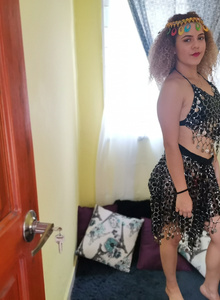 IanaGray photo 5236853 thumbnail