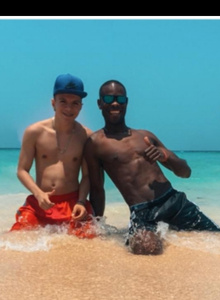 kalu-and-tom photo 5122595 thumbnail