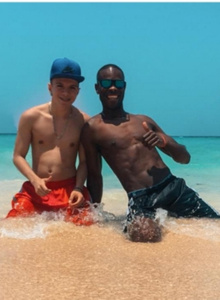 kalu-and-tom photo 5122606 thumbnail