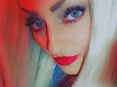 BiancaStClair님의 아바타