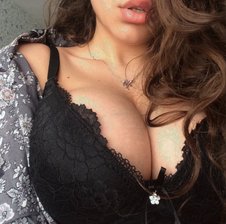 fibi8590
