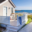 Домик у моря