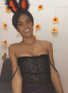 thequenflower Latina photo 5190676