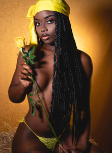 Karah-velvet photo 5198956 thumbnail