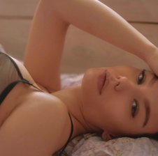 Adriana054