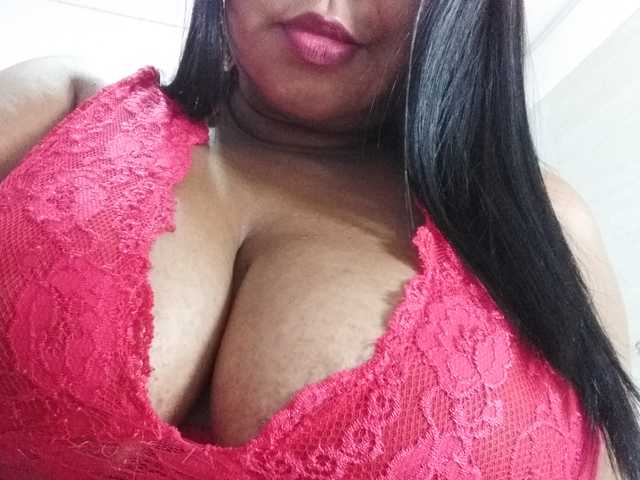 EBONYBREASTVH