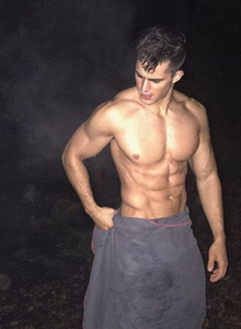 ChristianHott photo 5308286 thumbnail