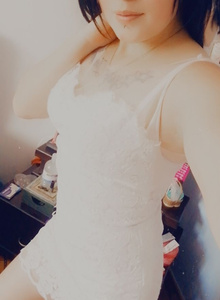 Emmily-White Me photo 5336366
