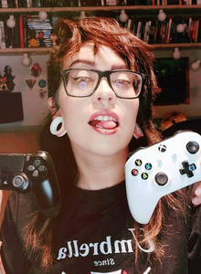 gamergirl69 photo 5685844 thumbnail