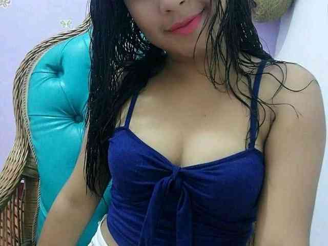 stefanihot1